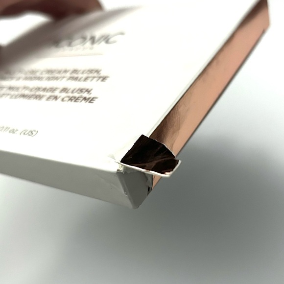 NEW IN BOX Iconic London Multi-Use Cream Blush Bronzer & Highlighter Palette - Picture 10 of 11